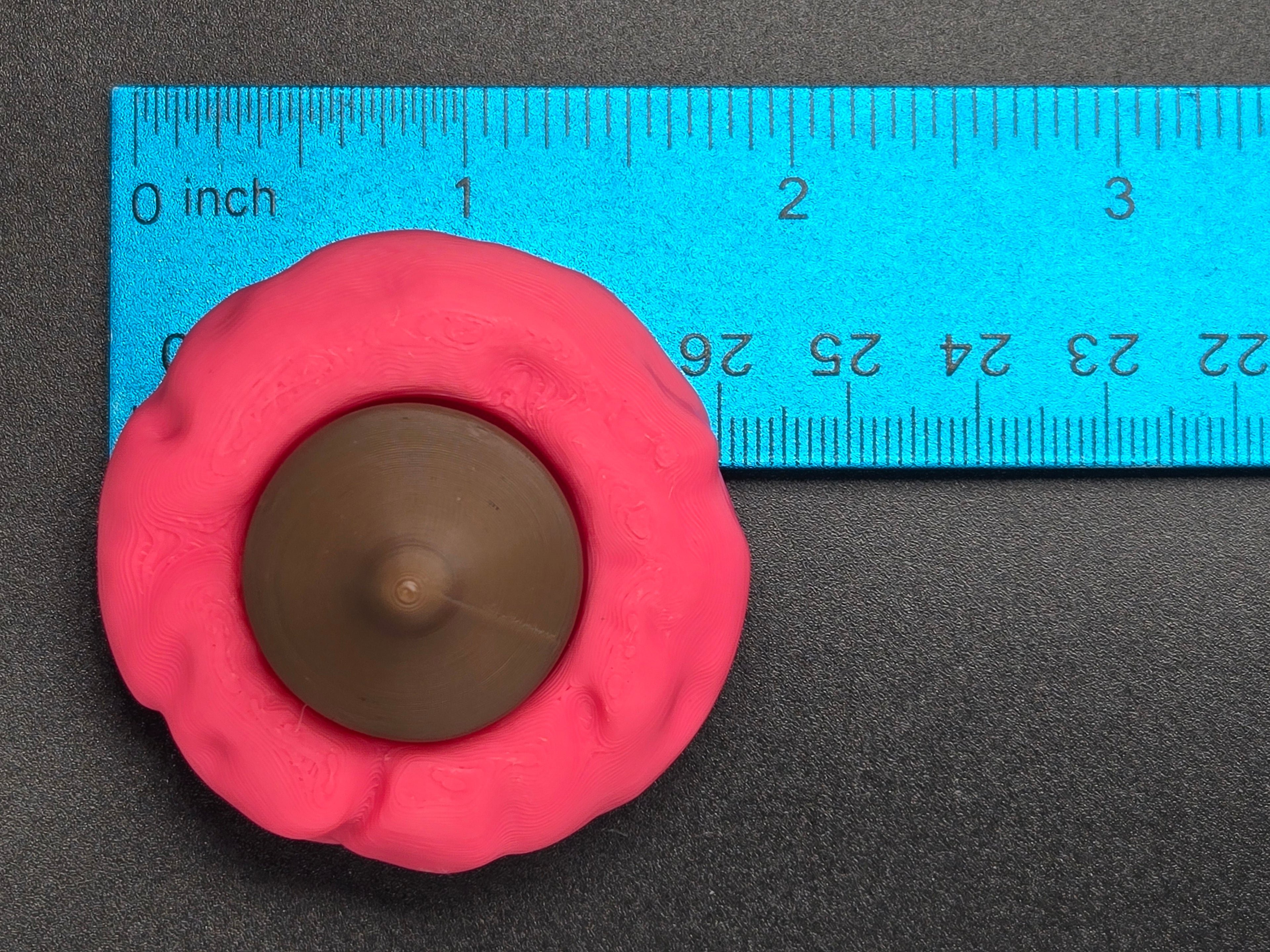 Cookie Kiss Clicker Magnet