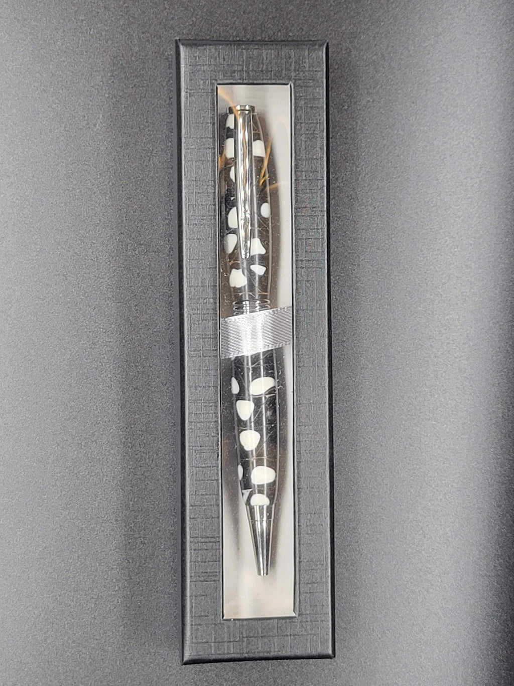 Pioneer Twist Chrome Pen – Black & White Dots