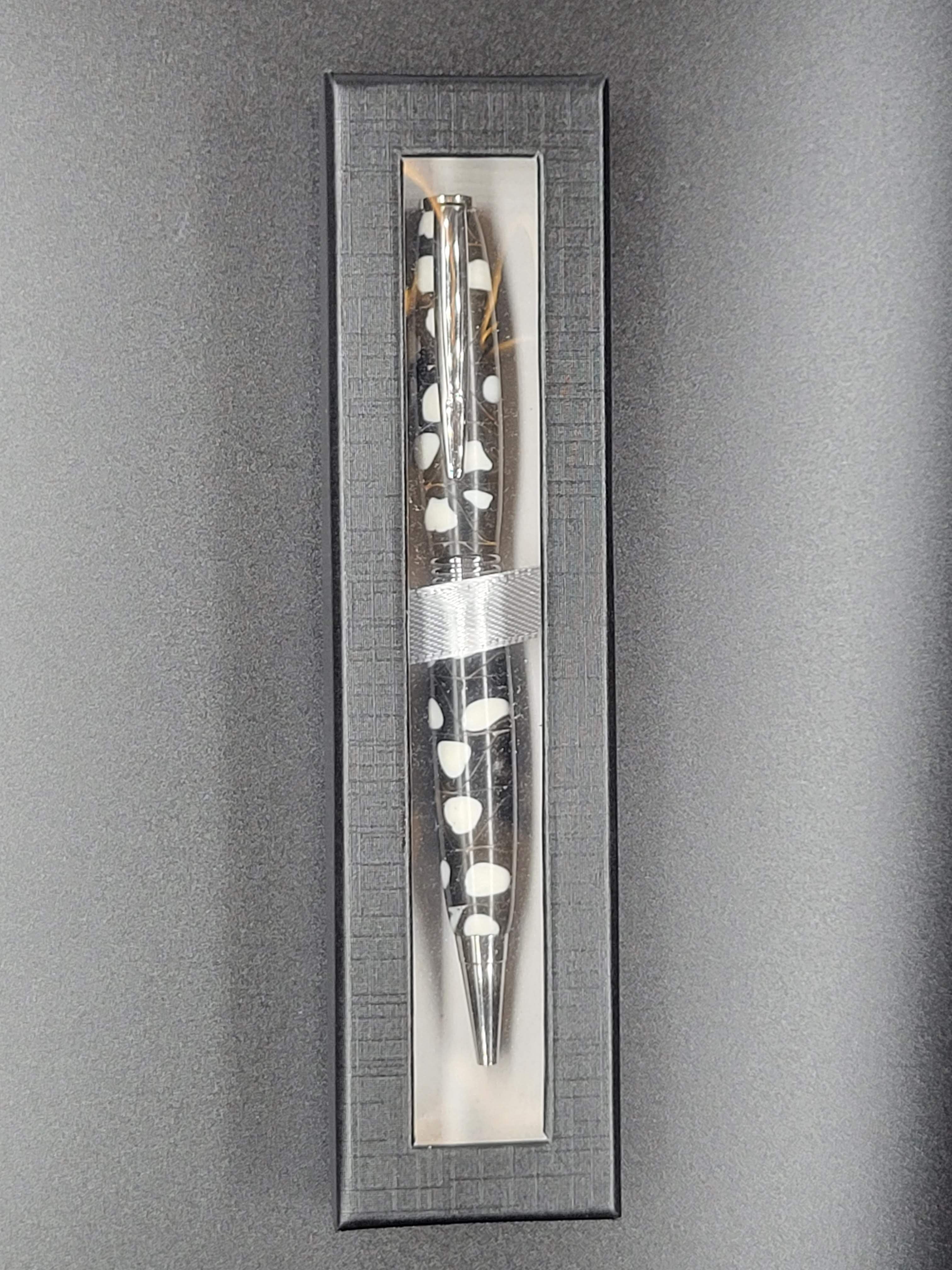 Pioneer Twist Chrome Pen – Black & White Dots