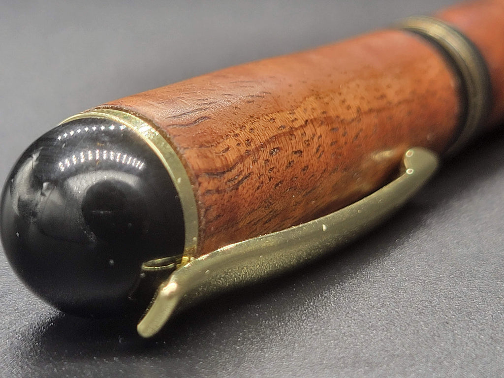 Churchill Rollerball Gold – Walnut